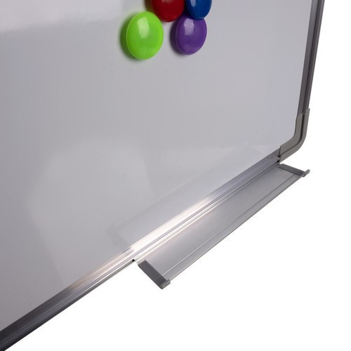 Magnetická tabuľa 90 x 60 cm 
